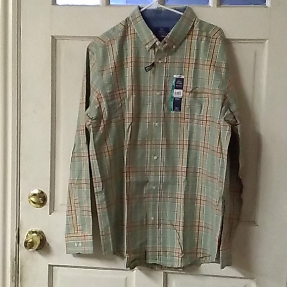 Shirts - Picture 5 of 7